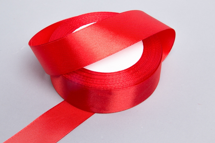 Лента атласная 25мм х 25 ярд  JD красный
