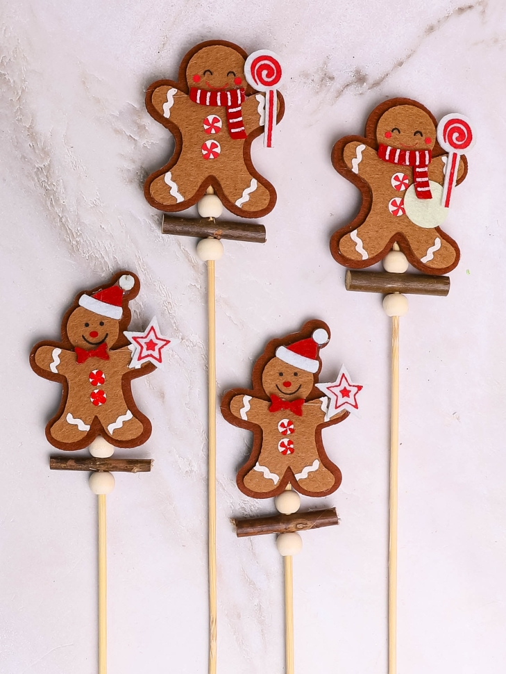 Вставка НГ деревянная,фетр 4шт 31х6см Имбирные пряники коричневый микс Вставка НГ деревянная,фетр 4шт 31х6см Имбирные пряники коричневый микс