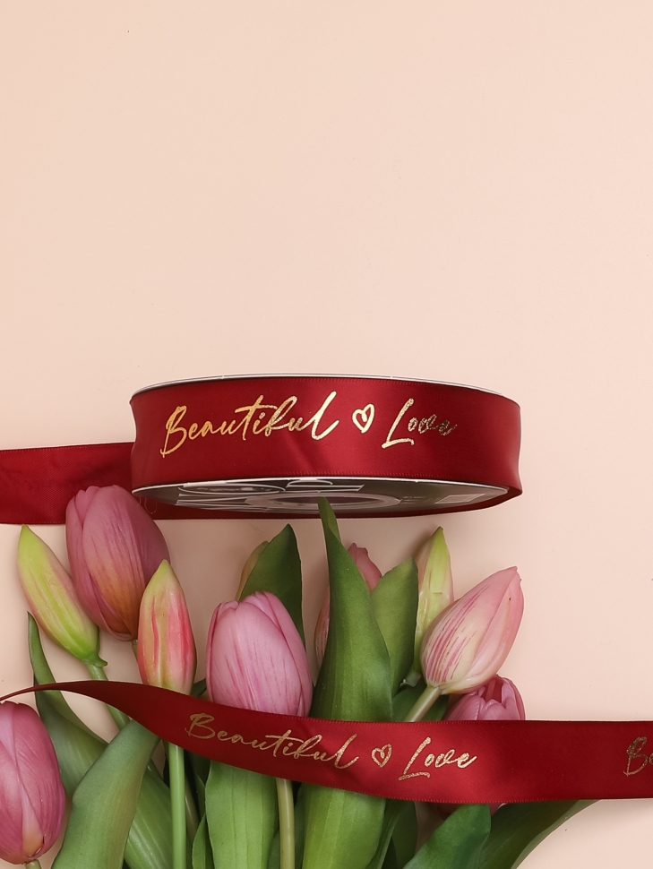 Лента атласная 25мм х 33ярд Beautiful Love красный Лента атласная 25мм х 33ярд Beautiful Love красный
