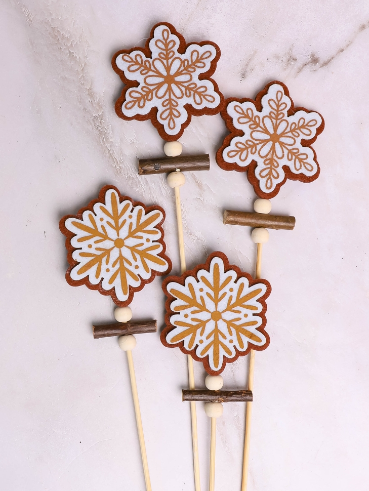 Вставка НГ деревянная,фетр 4шт 31х6,3см Снежинка микс Вставка НГ деревянная,фетр 4шт 31х6,3см Снежинка микс