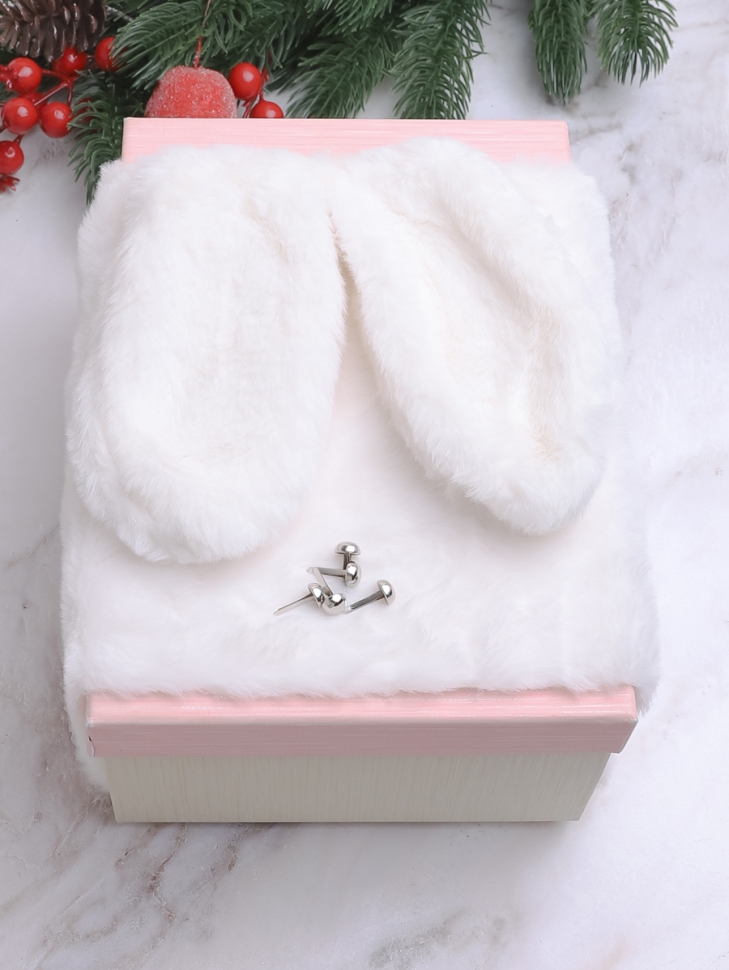 Чехол на коробку с ушками 70х20см белый