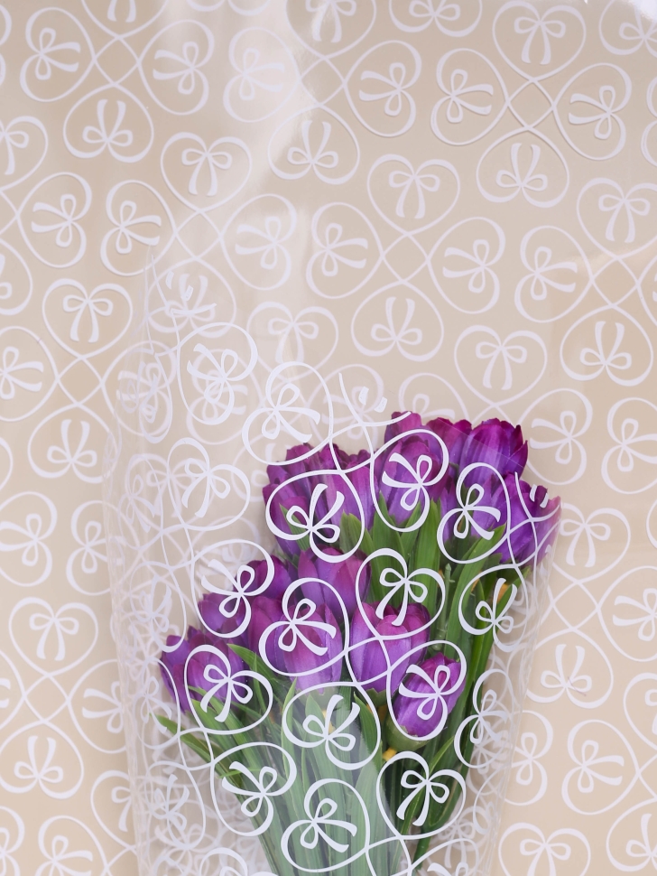 Пленка цветная 60см Бантики белый Пленка цветная 60см Бантики белый