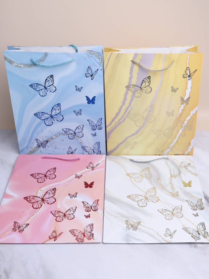 Сумочка подарочная 26х32x10см 530-155 бабочки микс