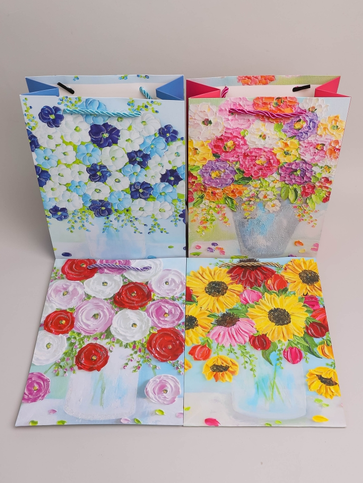 Сумочка подарочная 18х24x8,5см 530-163 букет в вазе микс