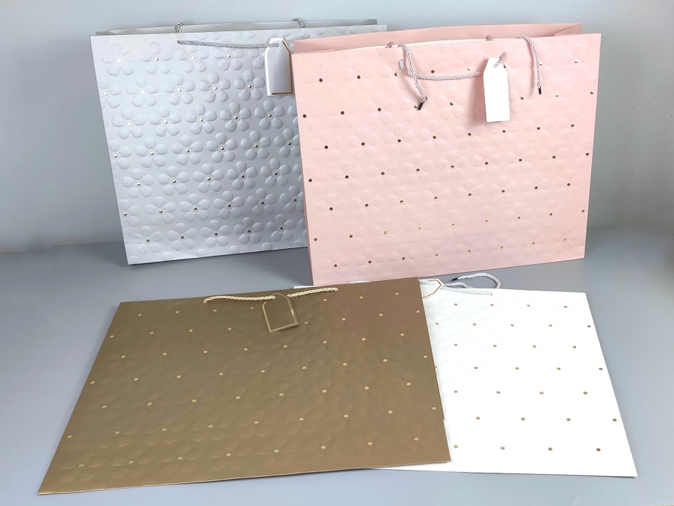 Сумочка подарочная 50х40х15см L3015 тиснение Сумочка подарочная 50х40х15см L3015 тиснение