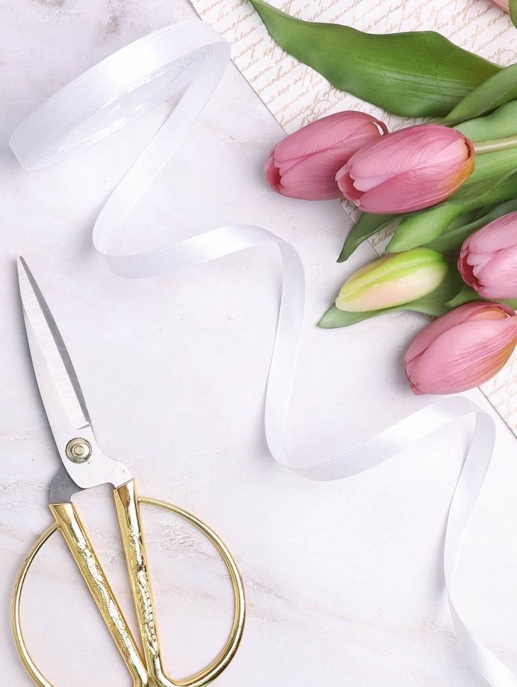 Лента атласная 10мм х 25ярд JD белый Лента атласная 10мм х 25ярд JD белый