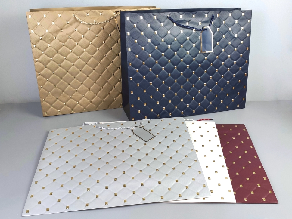 Сумочка подарочная 50х40х15см L2922 тиснение Сумочка подарочная 50х40х15см L2922 тиснение