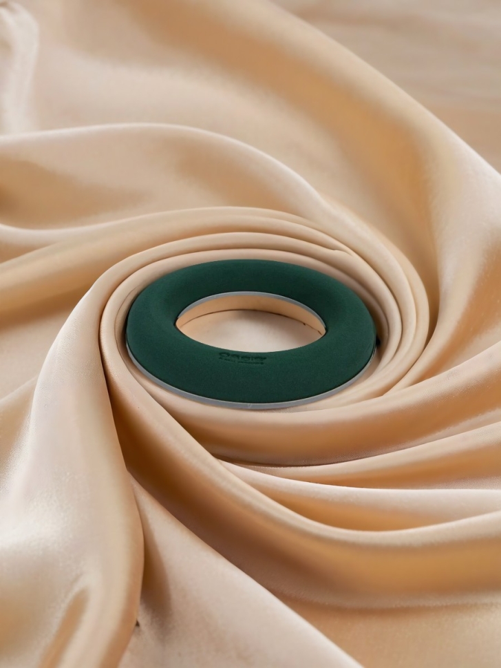 Оазис Кольцо ECObase на пластике d62х9х41см, 07436