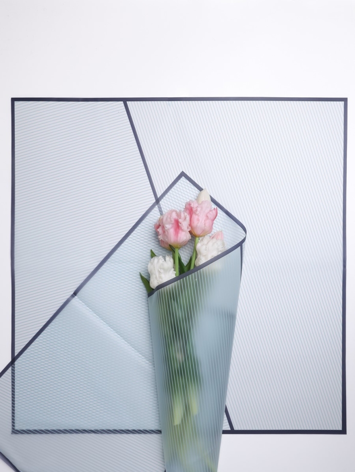 Пленка матовая 58смх58см 10 листов 50мкм Полоски голубой с черным кантом Пленка матовая 58смх58см 10 листов 50мкм Полоски голубой с черным кантом