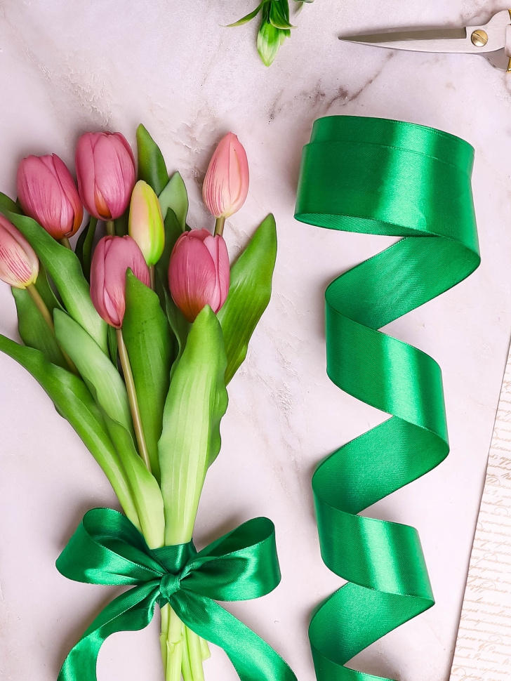 Лента атласная 38мм х 25ярд зеленый темный