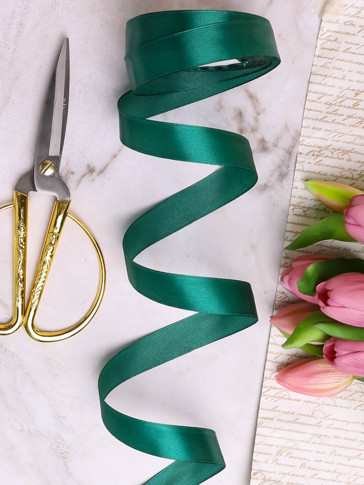 Лента атласная 20мм х 25ярд JD зеленый темный Лента атласная 20мм х 25ярд JD зеленый темный