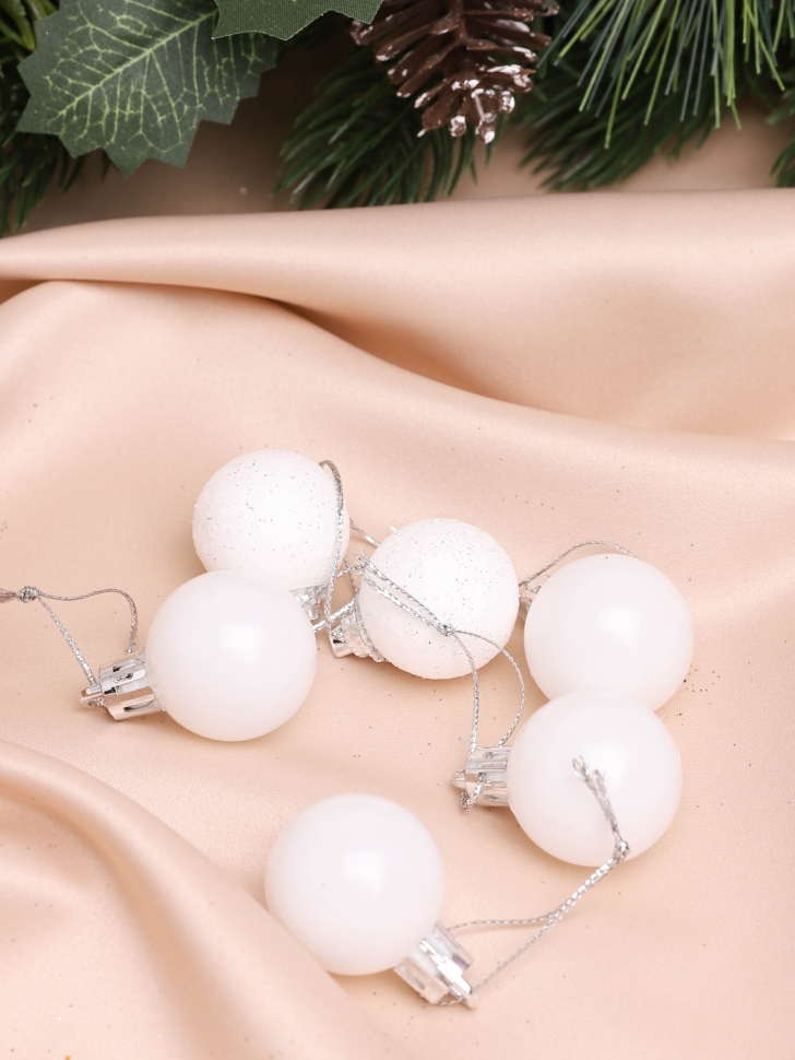 Игрушка елочная Шар d3см набор 6шт пластик белый Игрушка елочная Шар d3см набор 6шт пластик белый