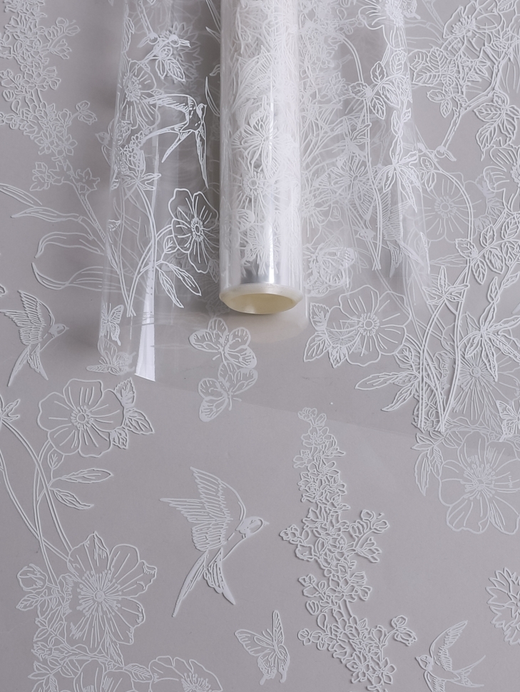 Пленка цветная 60см Ласточки белый