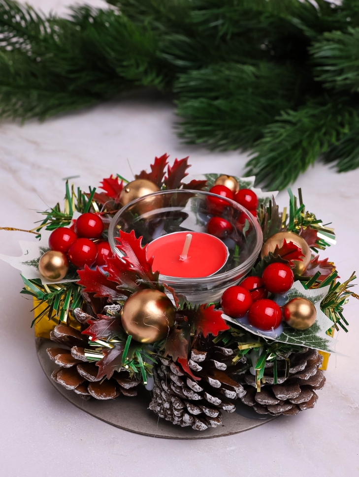 Подсвечник НГ d15см со свечой 9557