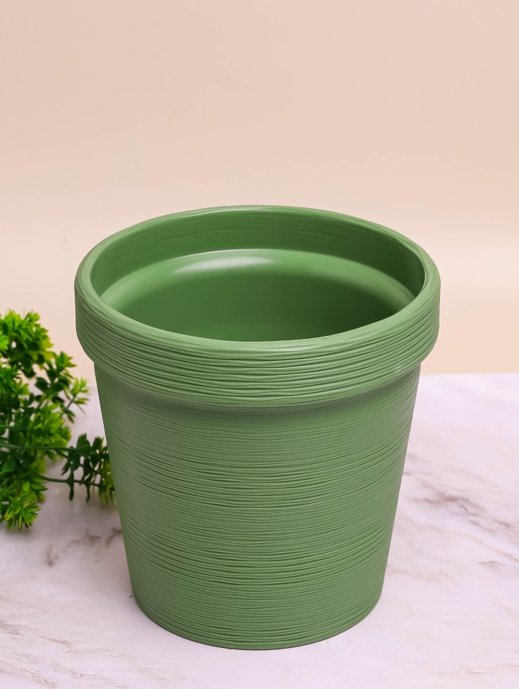 Кашпо из пластика "Терра" 2,35л. h16см,d16,5см оливковый Кашпо из пластика "Терра" 2,35л. h16см,d16,5см оливковый