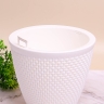 Кашпо из пластика "Ротанг" 3л. h16.5см,d19 белый Кашпо из пластика "Ротанг" 3л. h16.5см,d19 белый