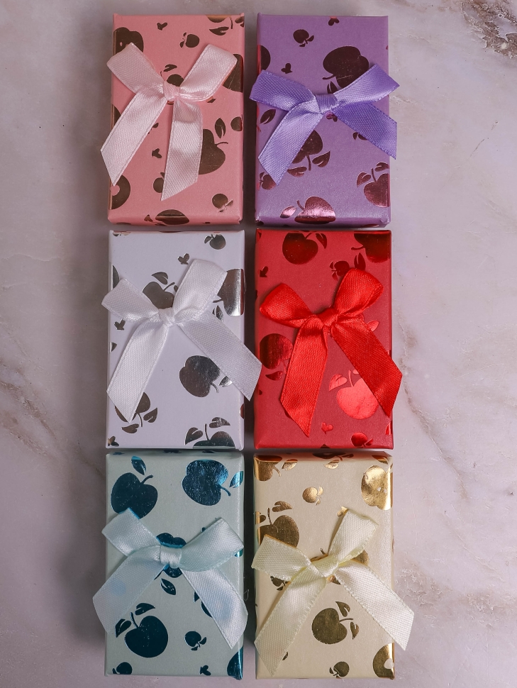 Коробка прямоугольник 5х8х2,5см яблоко микс Коробка прямоугольник 5х8х2,5см яблоко микс