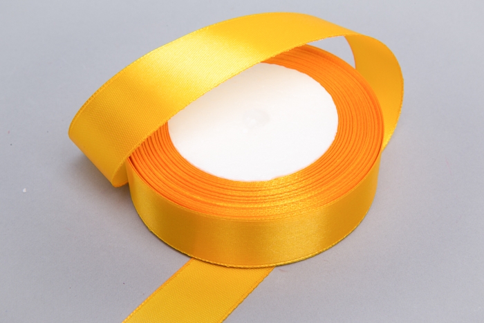 Лента атласная 25мм х 25 ярд  JD желтый