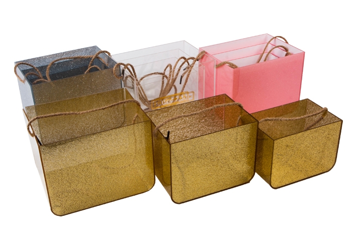 Коробка из пластика набор из 3шт Прямоугольная W18.5 H14 дно13см с ручками, микс Коробка из пластика набор из 3шт Прямоугольная W18.5 H14 дно13см с ручками, микс