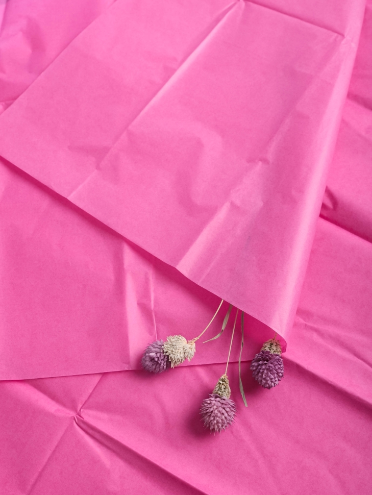 Бумага тишью  50х66см,10 лист. малиновый