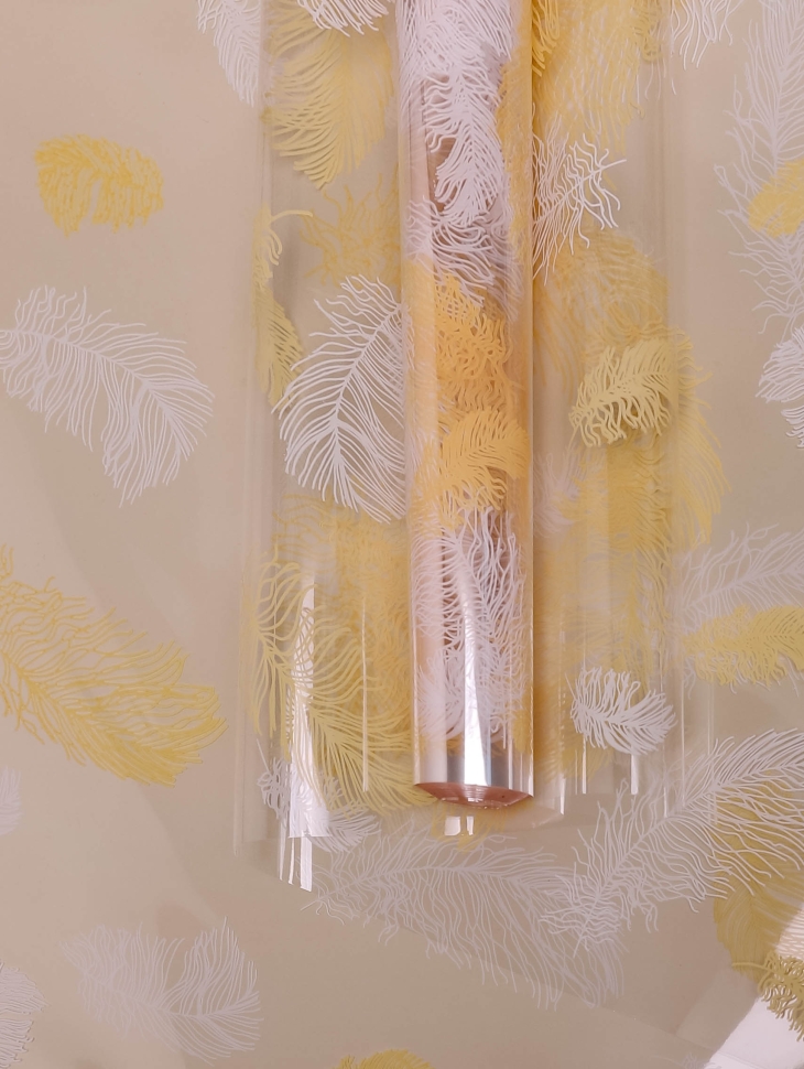 Пленка цветная 60см Перышки белый/кремовый Пленка цветная 60см Перышки белый/кремовый