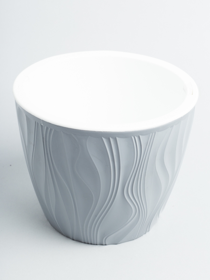 Кашпо из пластика "Венеция" 3л. h15см,d18см серый жемчуг Кашпо из пластика "Венеция" 3л. h15см,d18см серый жемчуг