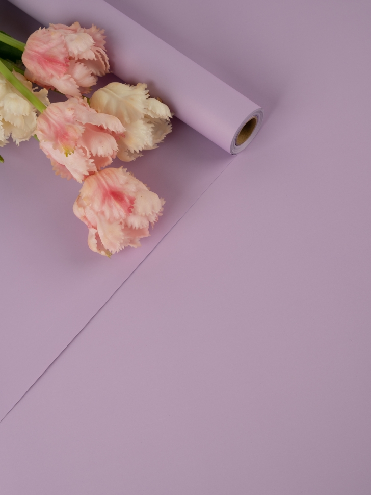 Пленка матовая 65мкм 58см х 10м Ассоль сиреневый пастель