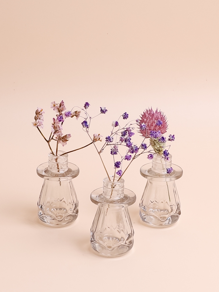 Ваза стекло Капля-шарик Снежана D4x6см подвесная малая, 25шт Ваза стекло Капля-шарик Снежана D4x6см подвесная малая, 25шт