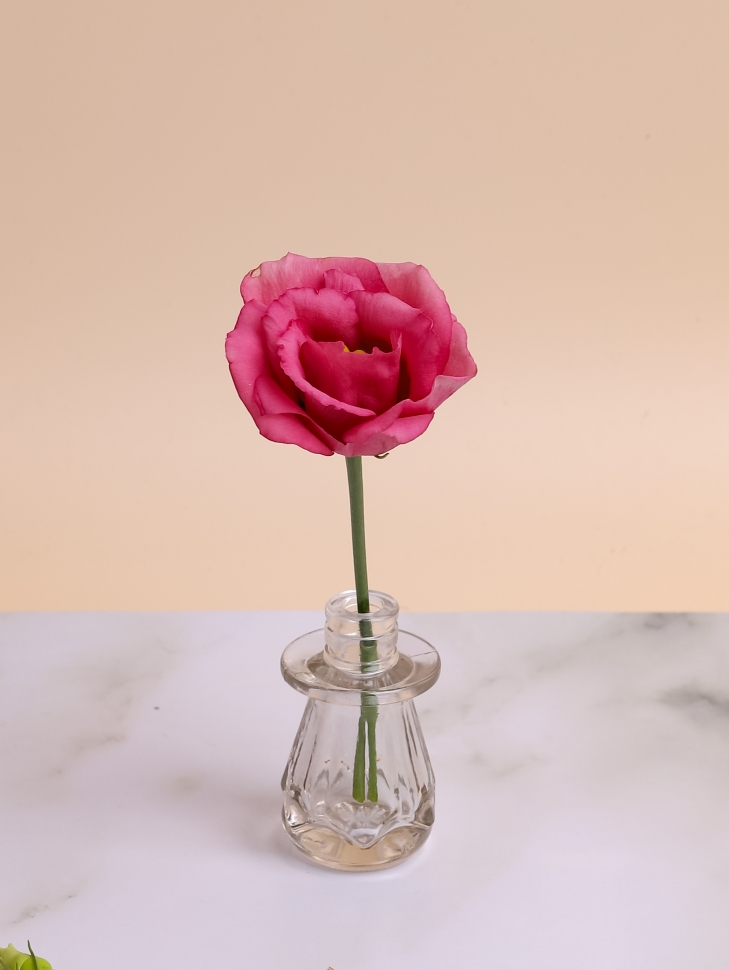 Ваза стекло Капля-шарик Снежана D4x6см подвесная малая, 25шт Ваза стекло Капля-шарик Снежана D4x6см подвесная малая, 25шт