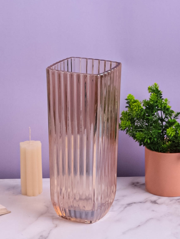 Ваза стекло Квадратная H29х11см К рельефная золотистый Ваза стекло Квадратная H29х11см К рельефная золотистый