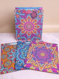 Сумочка подарочная 26х32x12,5см ма́ндала микс