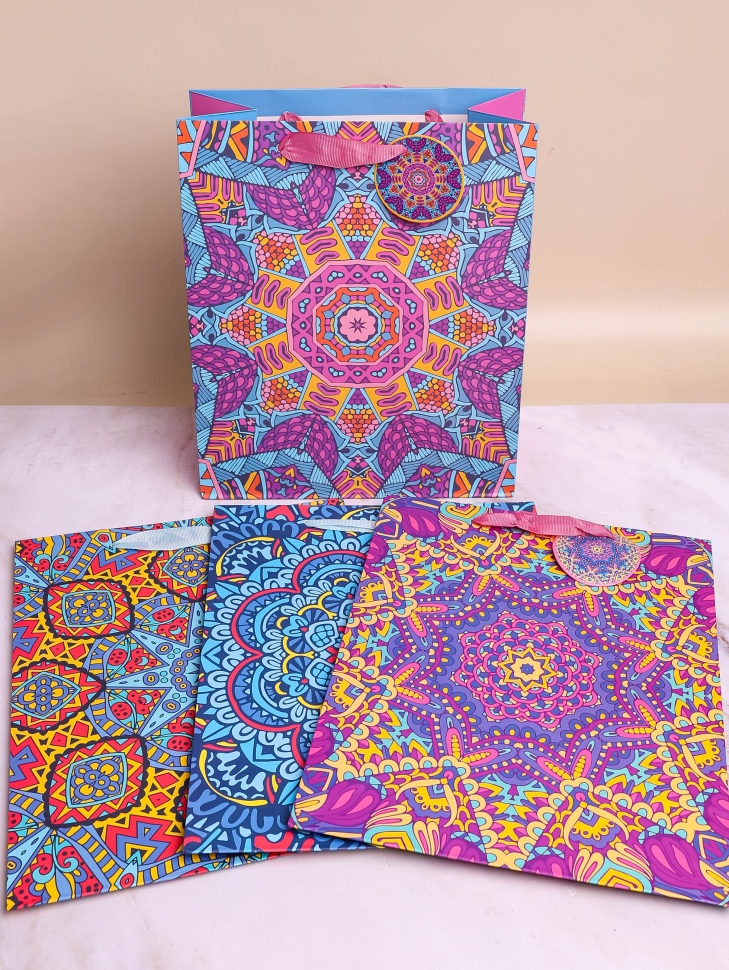 Сумочка подарочная 26х32x12,5см ма́ндала микс Сумочка подарочная 26х32x12,5см ма́ндала микс