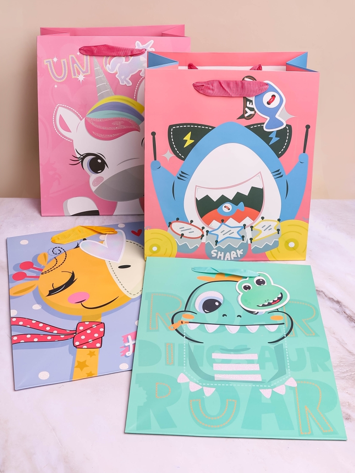 Сумочка подарочная 32х42x11,5см мульт персонаж микс Сумочка подарочная 32х42x11,5см мульт персонаж микс