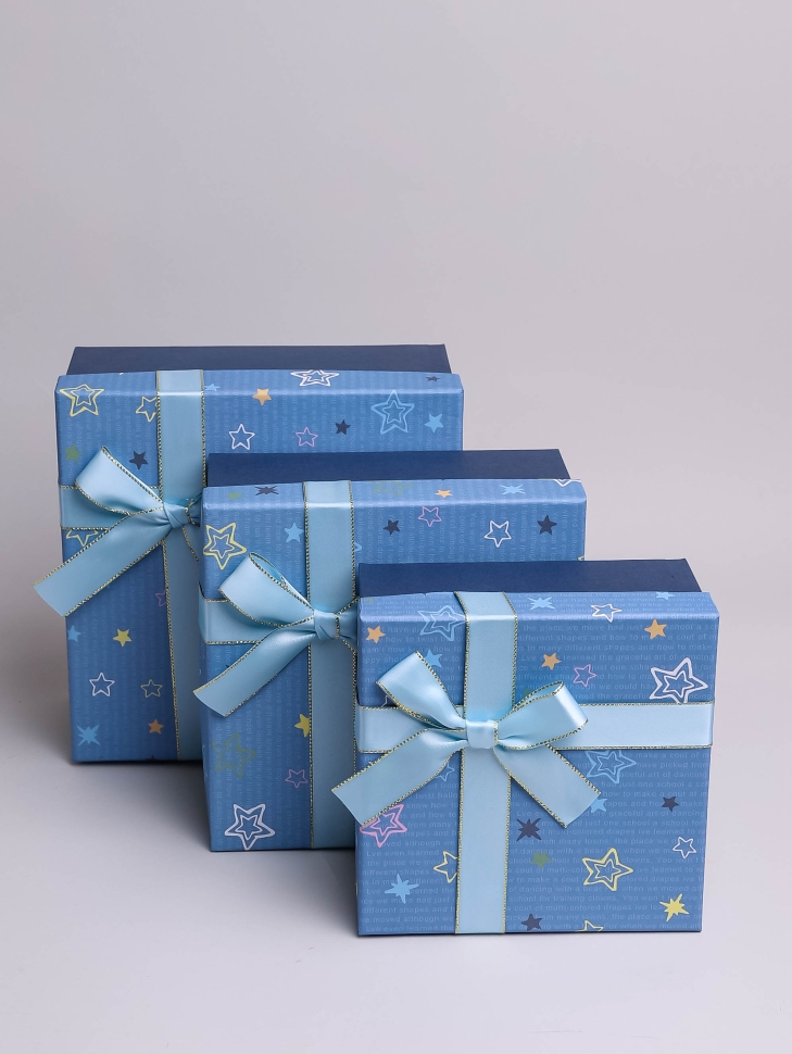 Коробка квадрат набор из 3шт 19x19x9см звезды с бантом голубой Коробка квадрат набор из 3шт 19x19x9см звезды с бантом голубой