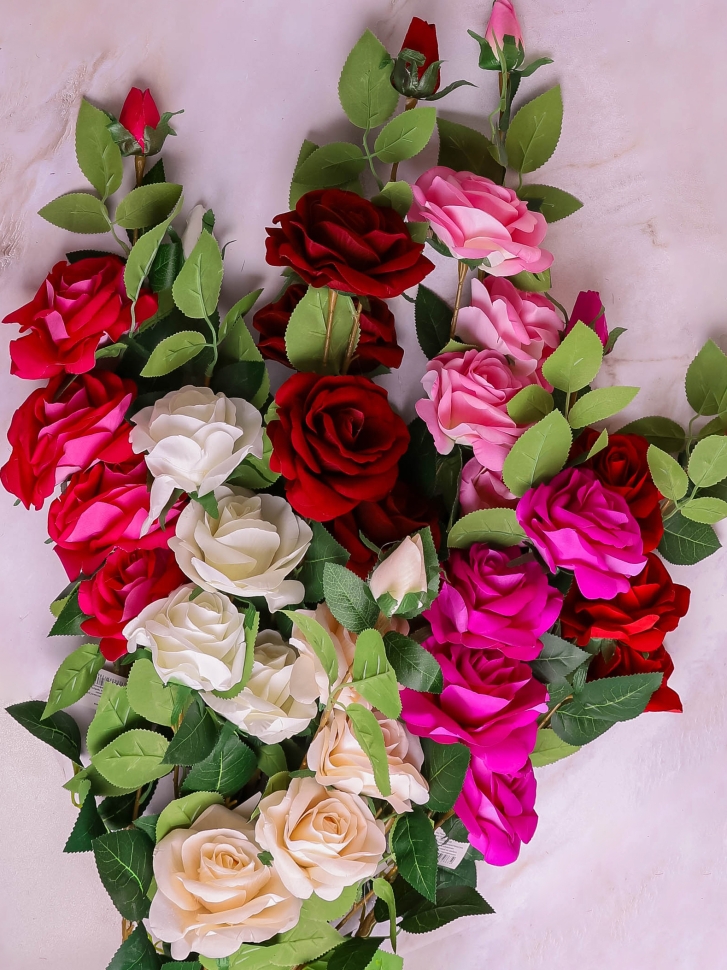 ИЦ Роза 112см 5 голов микс