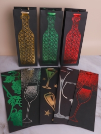 Сумочка подарочная под бутылку 36х8х13см микс