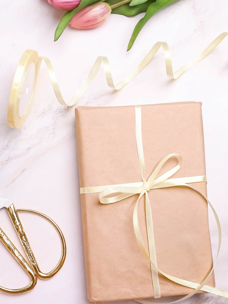 Лента атласная 10мм х 25ярд JD шампань Лента атласная 10мм х 25ярд JD шампань