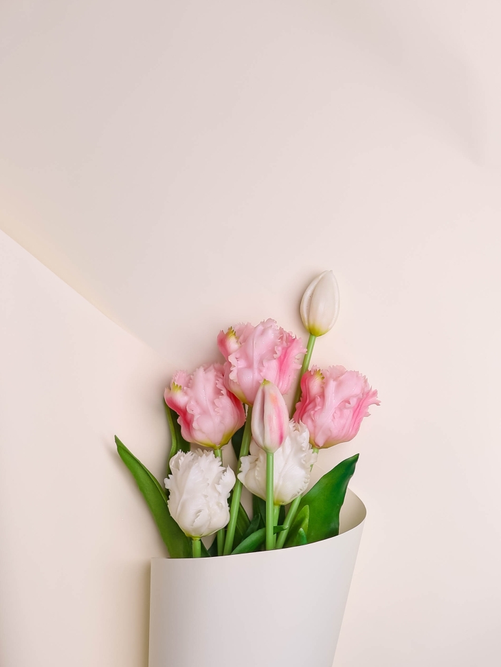 Пленка матовая 50мкм 58см х 10м Флора фиалка Пленка матовая 50мкм 58см х 10м Флора фиалка