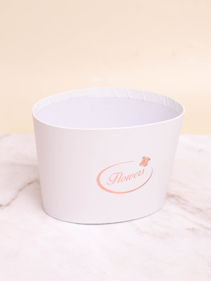 Коробка для цветов овал 14х10,6х10см белый Коробка для цветов овал 14х10,6х10см белый