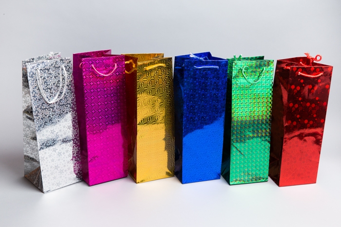 Сумочка голография (12х36х10см) под бутылку Сумочка голография (12х36х10см) под бутылку