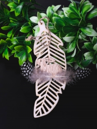 Подвеска деревянная Кролик на листе 18х6 см