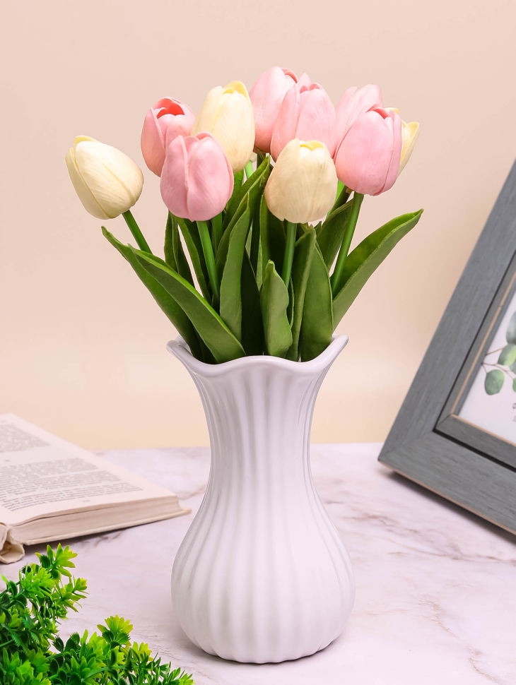 Ваза керамика 10,5х18см LZL-56 белый Ваза керамика 10,5х18см LZL-56 белый