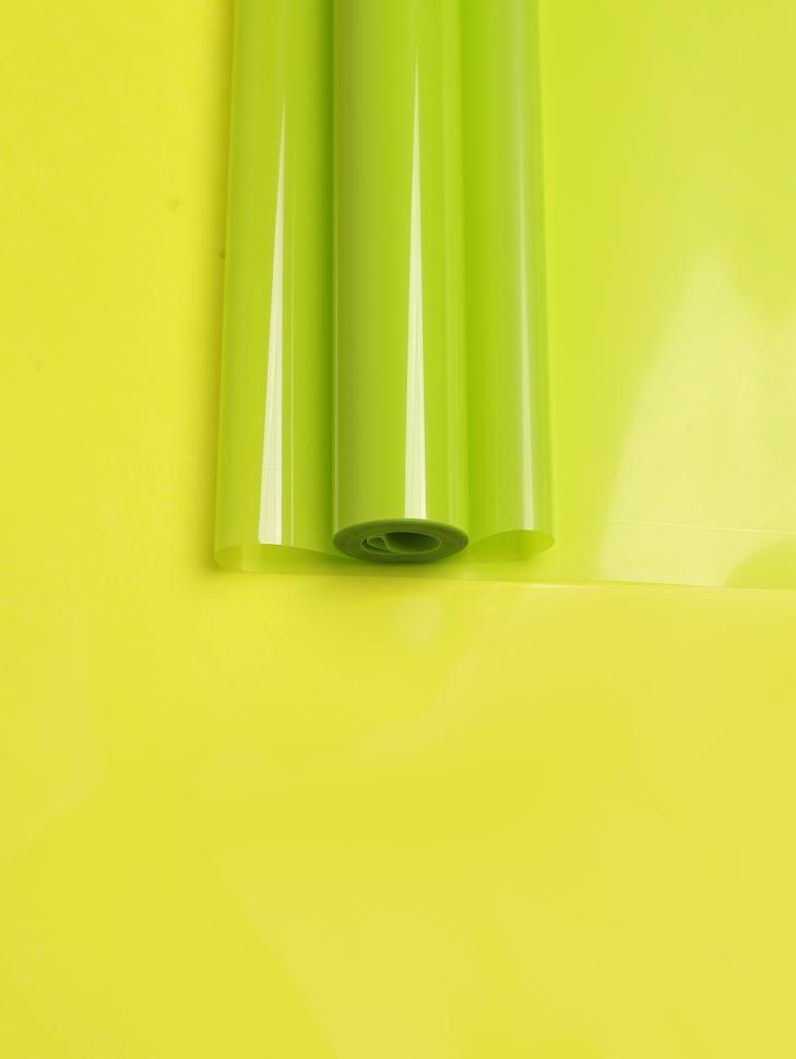 Пленка цветная Лак 70см салатовая Пленка цветная Лак 70см салатовая