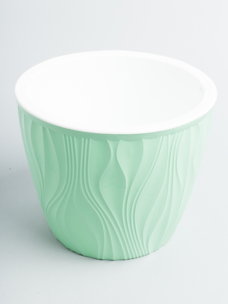 Кашпо из пластика "Венеция" 3л. h15см,d18см мята Кашпо из пластика "Венеция" 3л. h15см,d18см мята