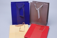 Сумочка подарочная с тиснением (26х32х12см) L56