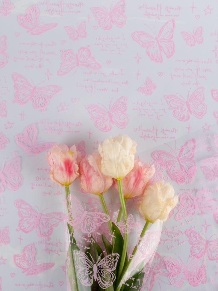 Пленка цветная Бабочки 70см розовый жемчуг