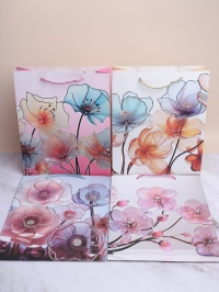 Сумочка подарочная 26х32x10см 530-119 цветы микс