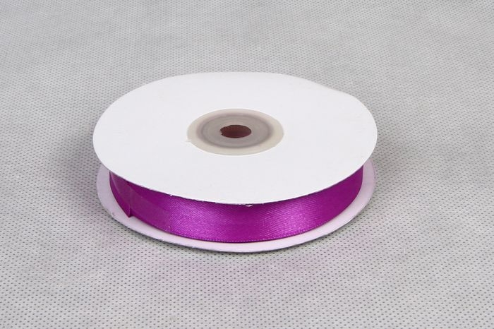 Лента атласная 25мм х 30м К фиолетовая Лента атласная 25мм х 30м К фиолетовая