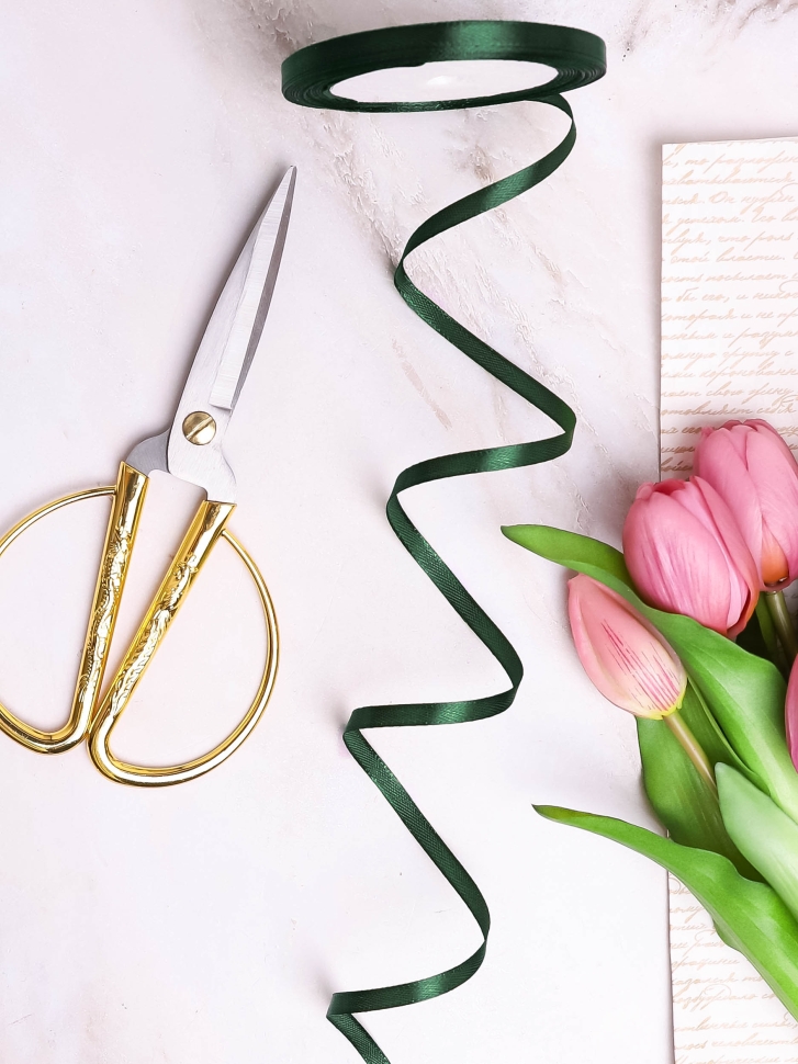 Лента атласная 10мм х 25ярд JD зеленый темный Лента атласная 10мм х 25ярд JD зеленый темный